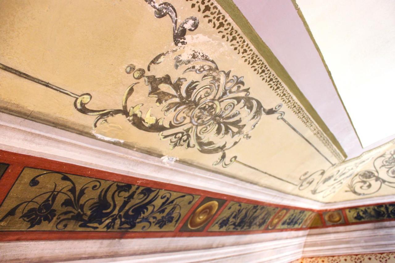 Palazzo Sul Corso-Charming Appartaments Бриндізі Екстер'єр фото